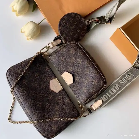 First bag MULTI EXCHANELUSIVE LOUIS DIGITAL PRELAUNCH VUITTON POCHETTE ACCESSOIRES - 0508